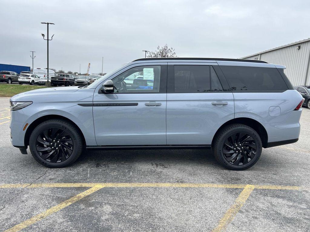 new 2026 Lincoln Navigator car, priced at $105,000