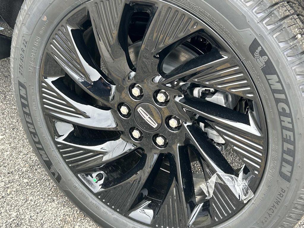 new 2026 Lincoln Navigator car, priced at $105,000