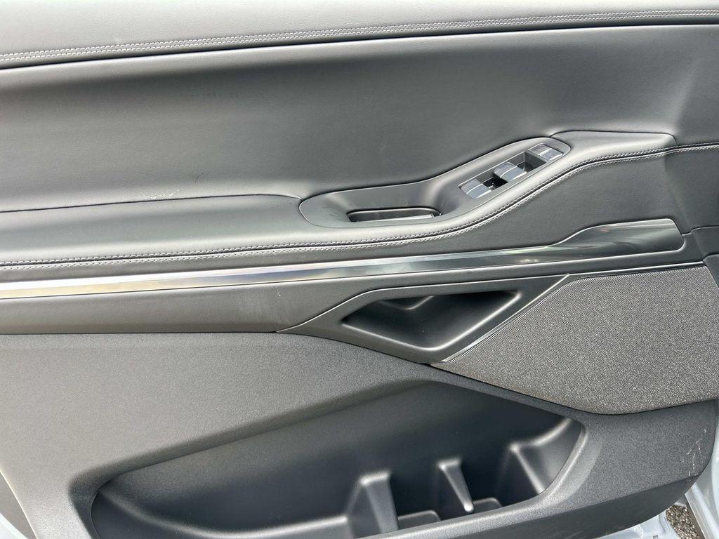 new 2026 Lincoln Navigator car, priced at $105,000