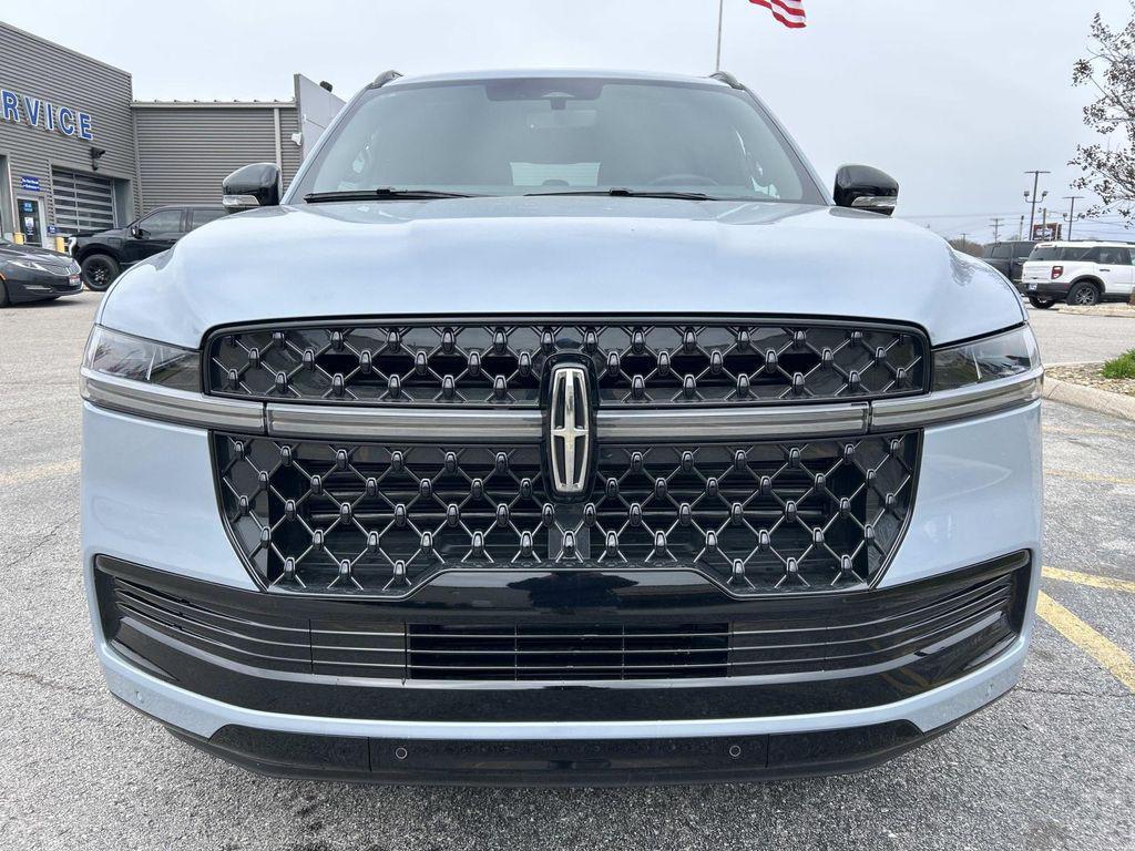 new 2026 Lincoln Navigator car, priced at $105,000