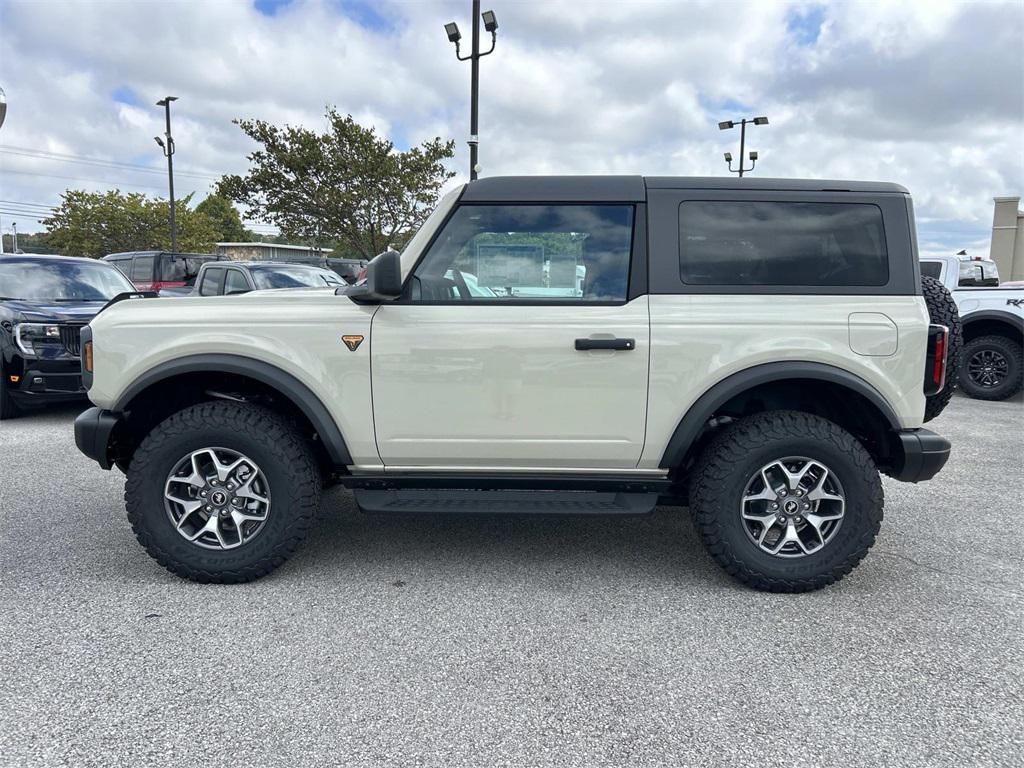 new 2025 Ford Bronco car, priced at $55,700