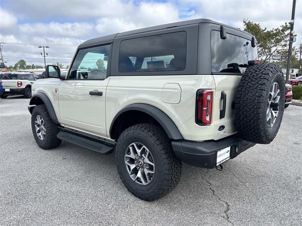 new 2025 Ford Bronco car, priced at $55,700