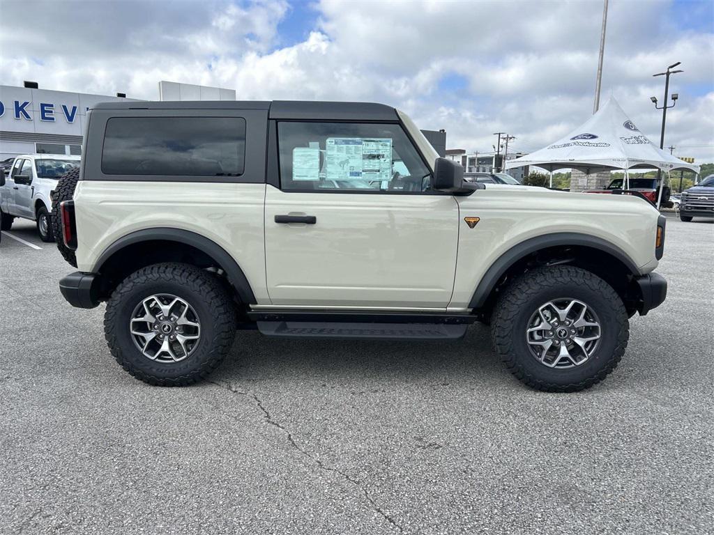 new 2025 Ford Bronco car, priced at $55,700
