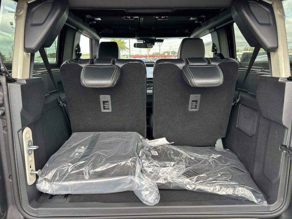 new 2025 Ford Bronco car, priced at $55,200