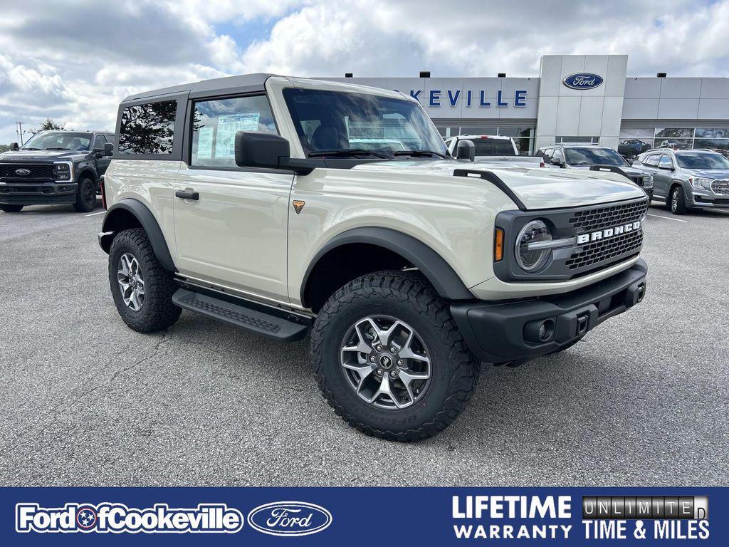 new 2025 Ford Bronco car, priced at $55,200