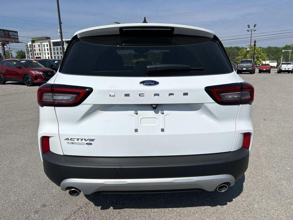 new 2026 Ford Escape car, priced at $31,421