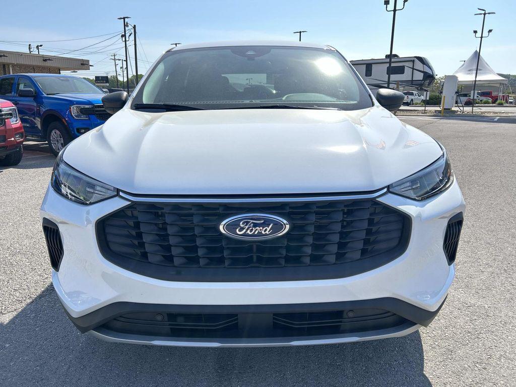 new 2026 Ford Escape car, priced at $31,421