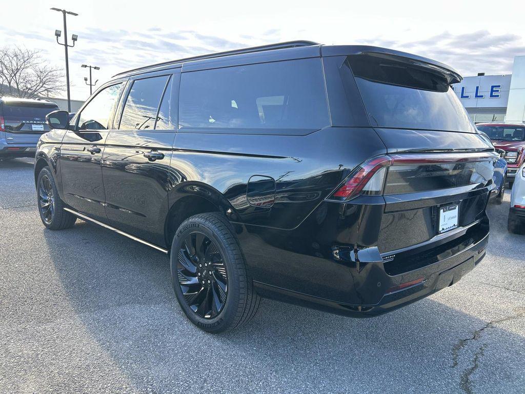 new 2026 Lincoln Navigator car, priced at $107,000