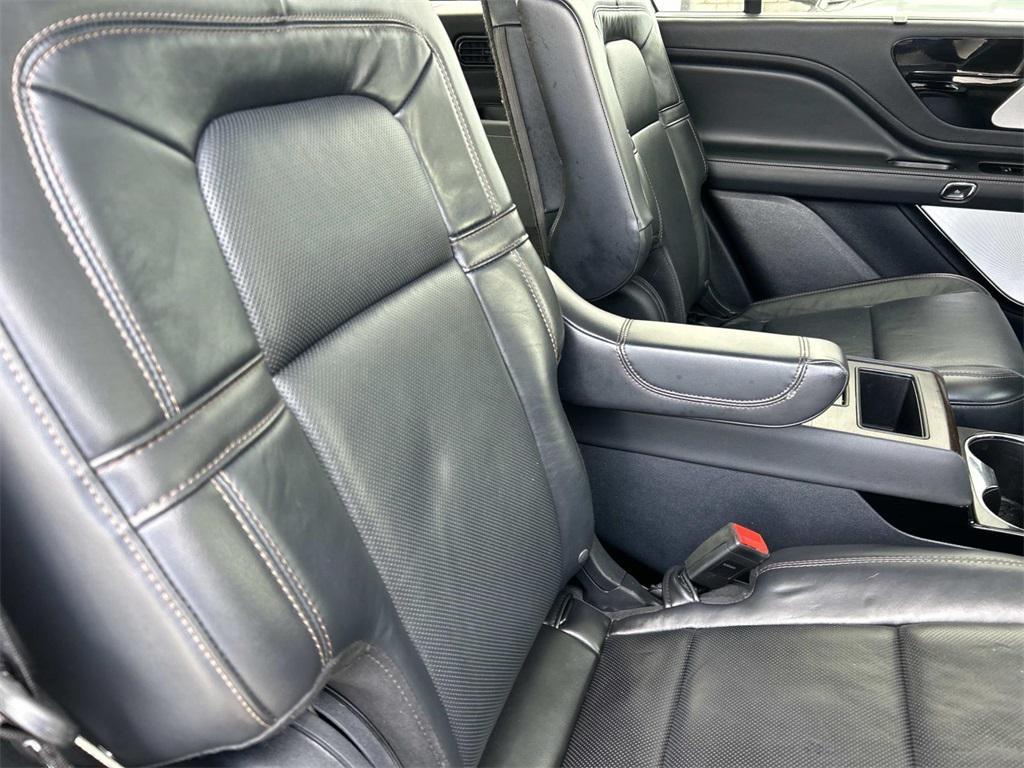 used 2025 Lincoln Aviator car, priced at $69,981