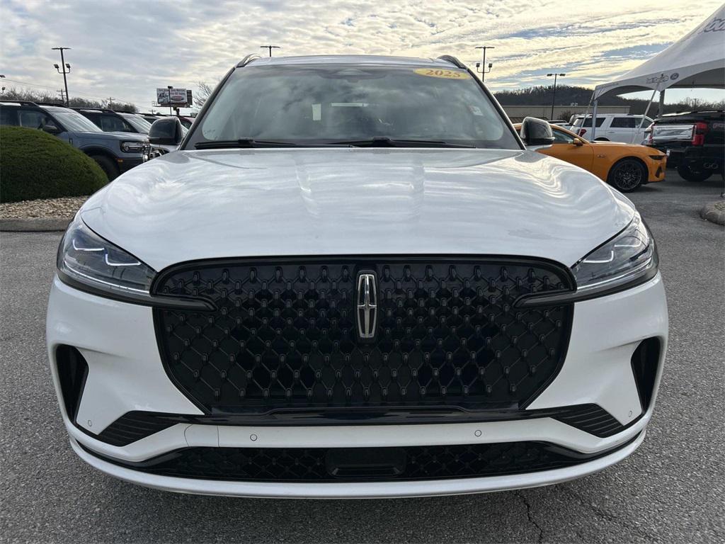 used 2025 Lincoln Aviator car, priced at $69,981