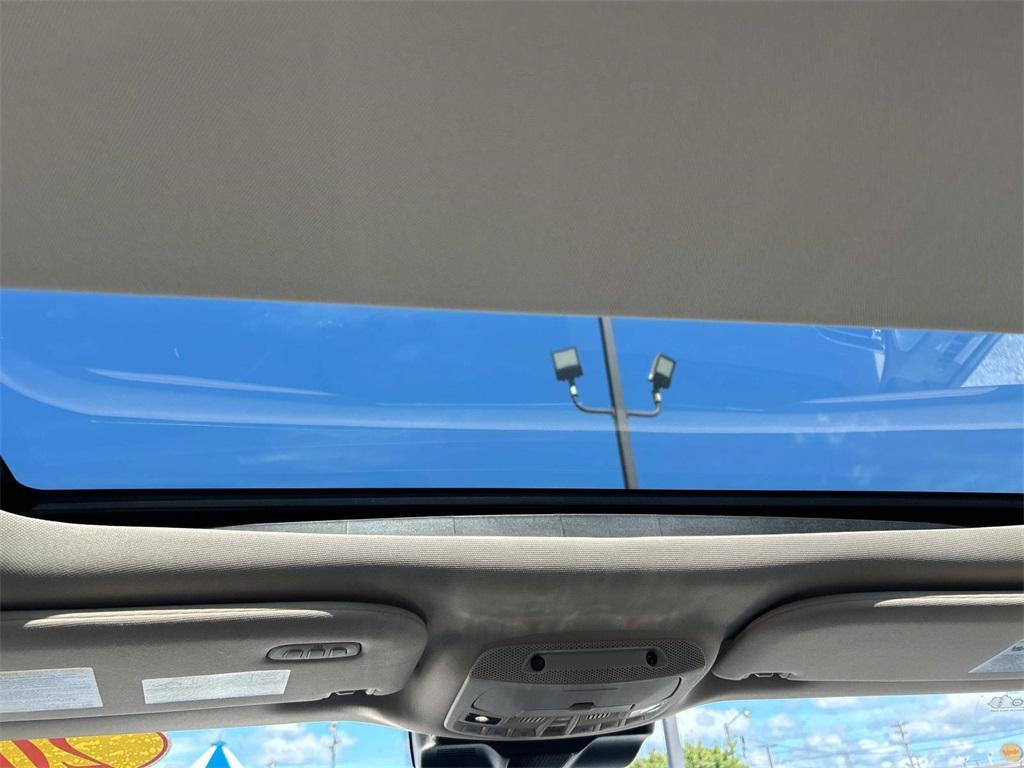 used 2024 Lincoln Navigator car, priced at $75,981