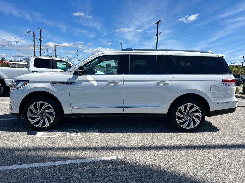 used 2024 Lincoln Navigator car, priced at $75,981