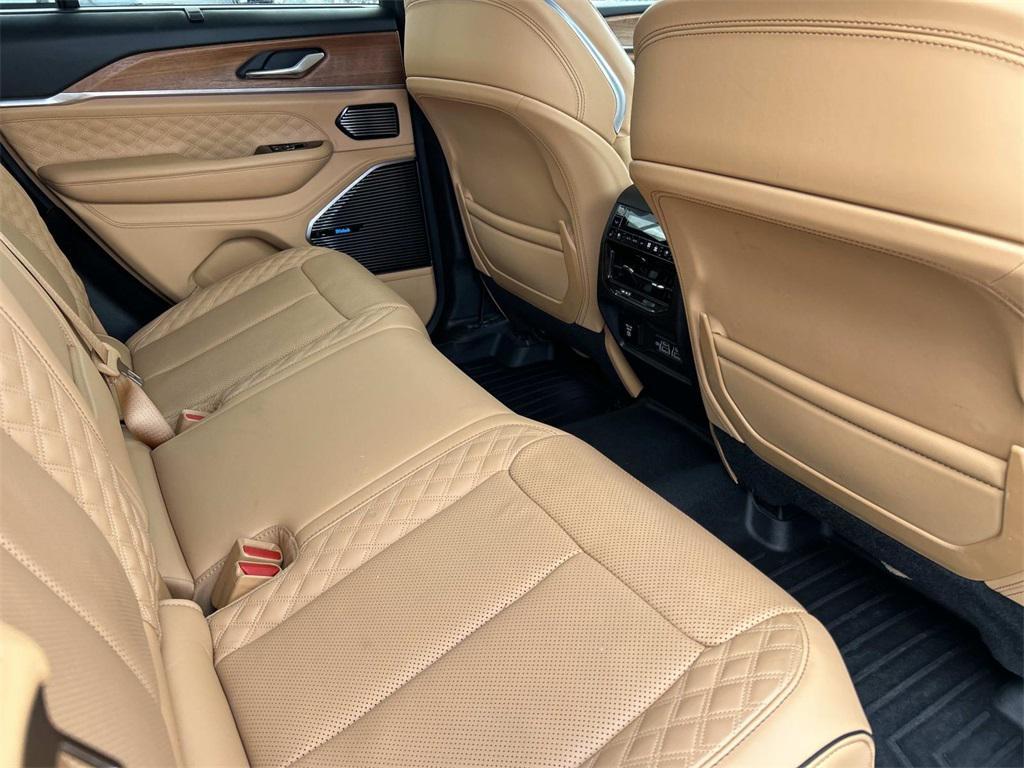 used 2022 Jeep Grand Cherokee car, priced at $45,981