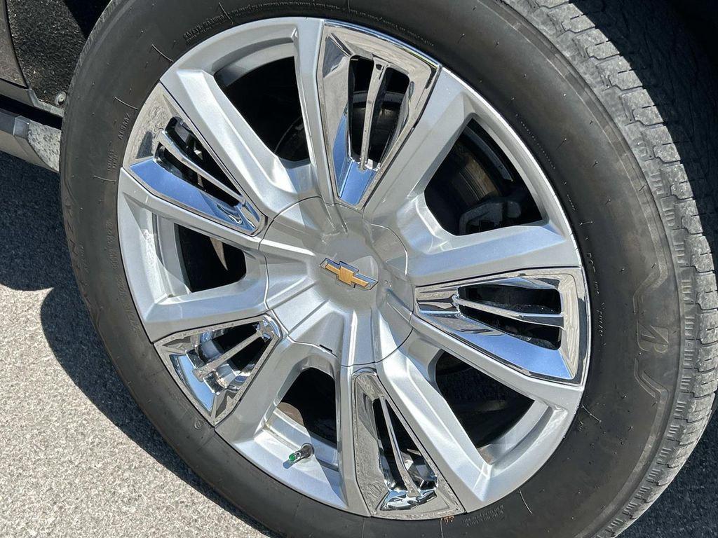 used 2022 Chevrolet Suburban car, priced at $52,588