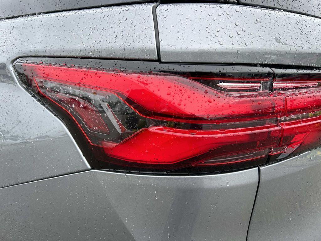 used 2023 Chevrolet Traverse car, priced at $42,788