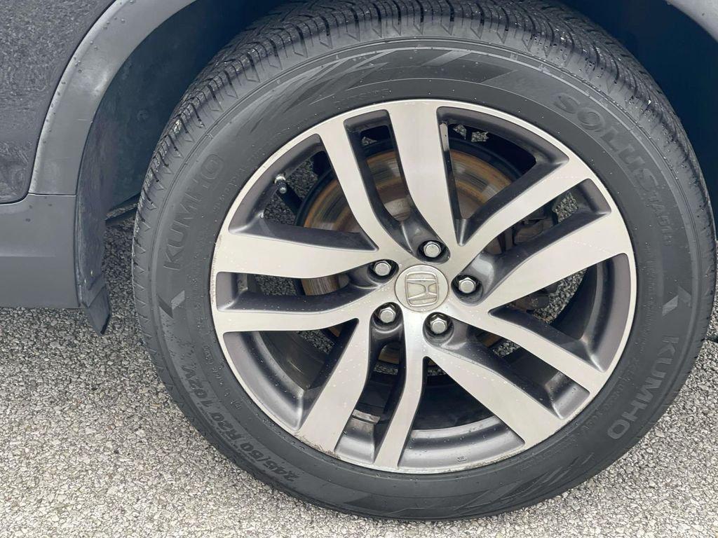 used 2016 Honda Pilot car