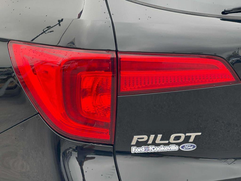used 2016 Honda Pilot car