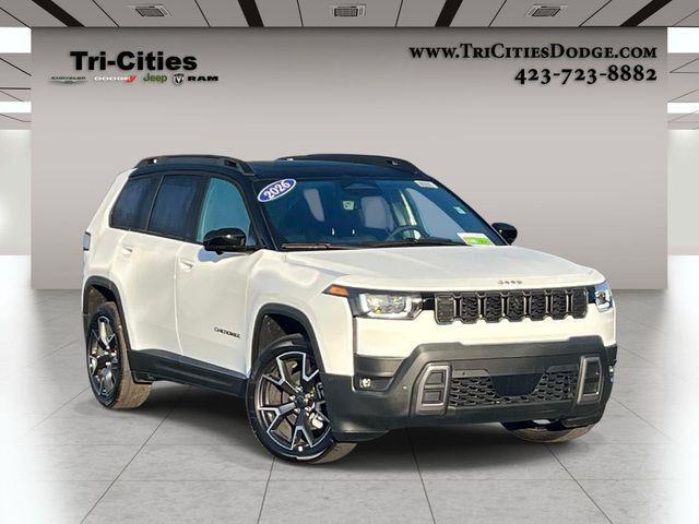 new 2026 Jeep Cherokee car, priced at $40,657