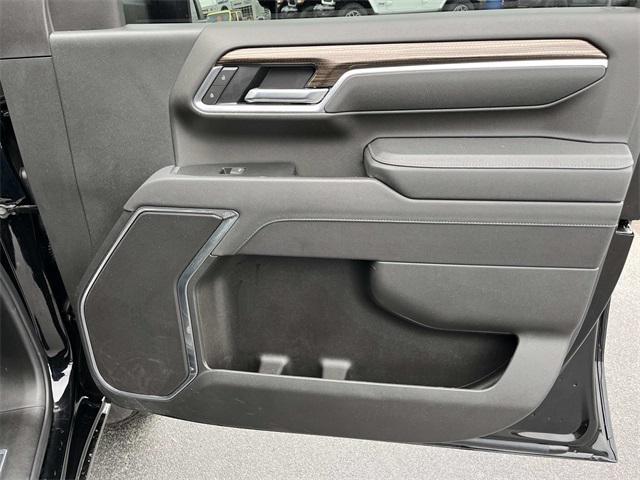 used 2025 Chevrolet Silverado 2500 car, priced at $65,192