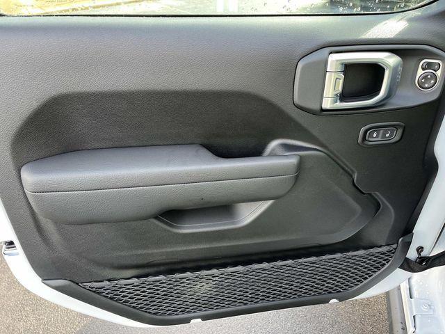 new 2026 Jeep Wrangler car, priced at $44,404