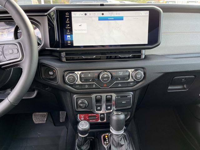 new 2026 Jeep Wrangler car, priced at $44,404