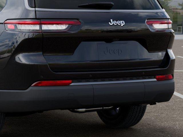 new 2026 Jeep Grand Cherokee car, priced at $45,605