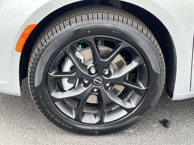 new 2026 Chrysler Pacifica car, priced at $45,830