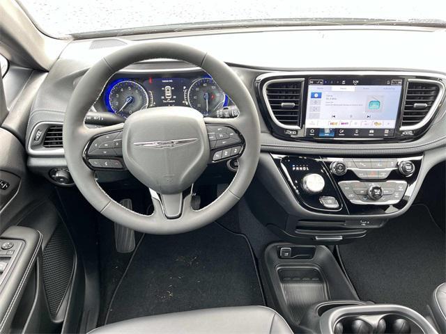 new 2026 Chrysler Pacifica car, priced at $48,689