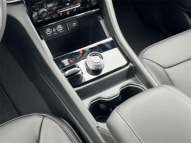 new 2025 Jeep Grand Cherokee car, priced at $48,452