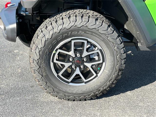 new 2025 Jeep Wrangler car, priced at $52,264