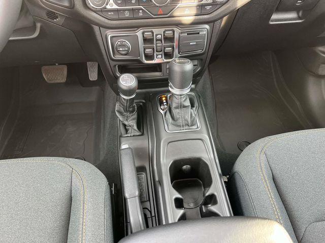 new 2026 Jeep Gladiator car, priced at $55,277