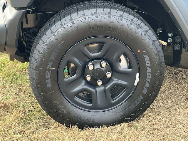 new 2026 Jeep Wrangler car, priced at $41,642