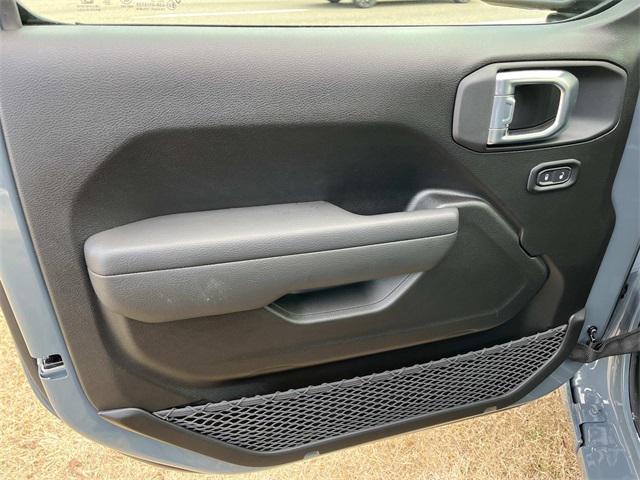 new 2026 Jeep Wrangler car, priced at $45,118