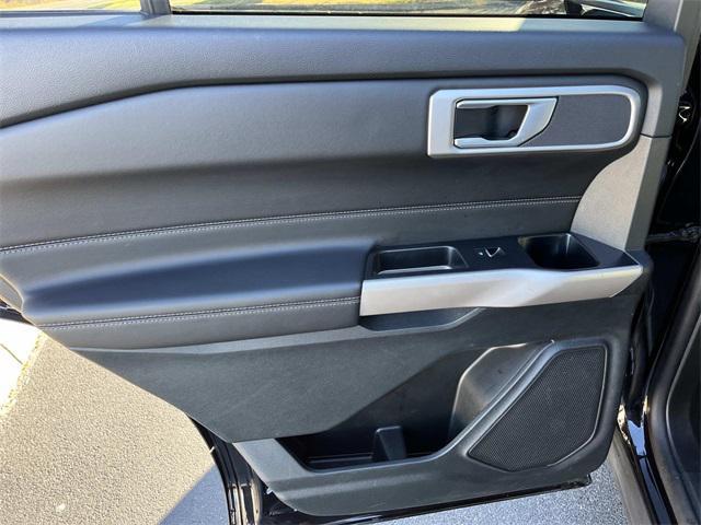 used 2023 Ford Explorer car, priced at $32,520