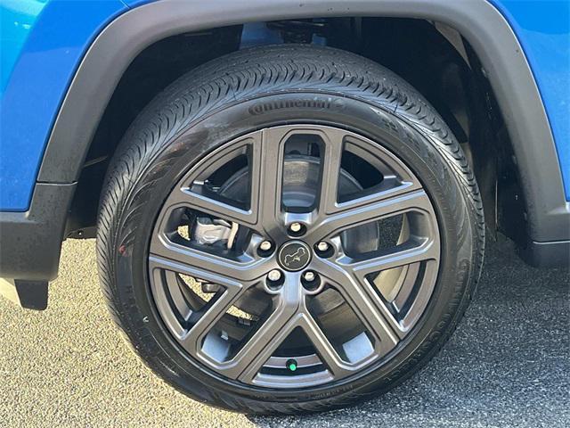 new 2026 Jeep Compass car, priced at $32,426