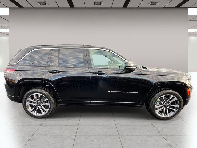 new 2025 Jeep Grand Cherokee car, priced at $53,157