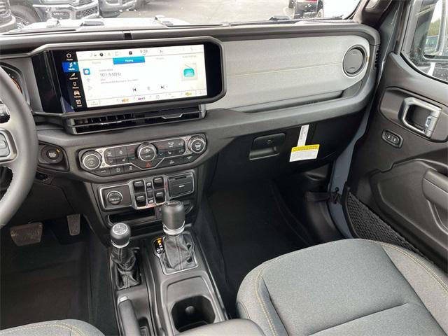 new 2026 Jeep Gladiator car, priced at $49,739