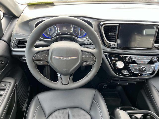 new 2026 Chrysler Pacifica car, priced at $47,373