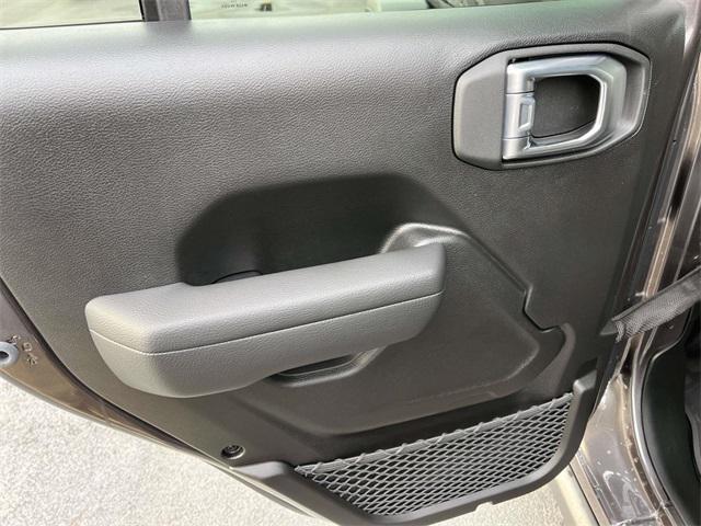 new 2026 Jeep Wrangler car, priced at $53,238