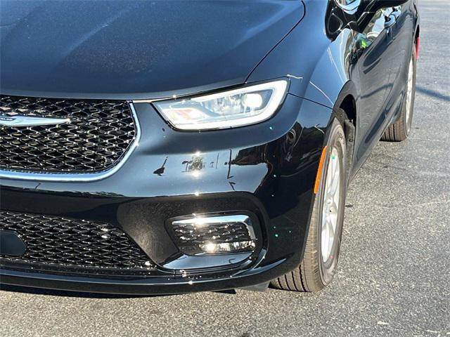 new 2026 Chrysler Pacifica car, priced at $41,791