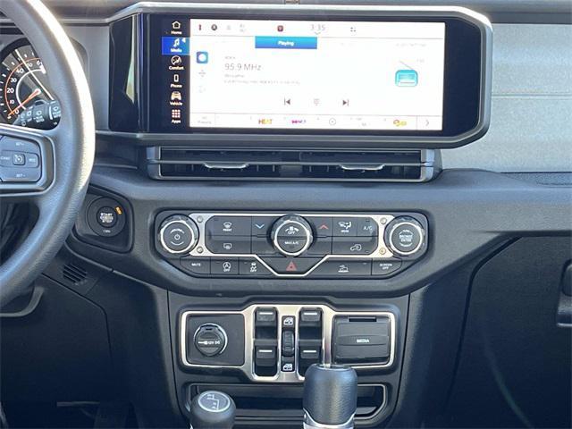 new 2026 Jeep Wrangler car, priced at $45,118