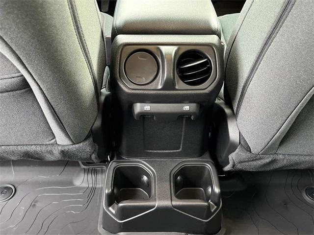 new 2026 Jeep Gladiator car, priced at $47,655