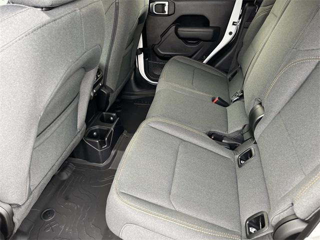 new 2026 Jeep Gladiator car, priced at $47,655