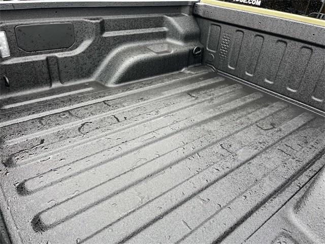 new 2025 Jeep Gladiator car, priced at $57,557