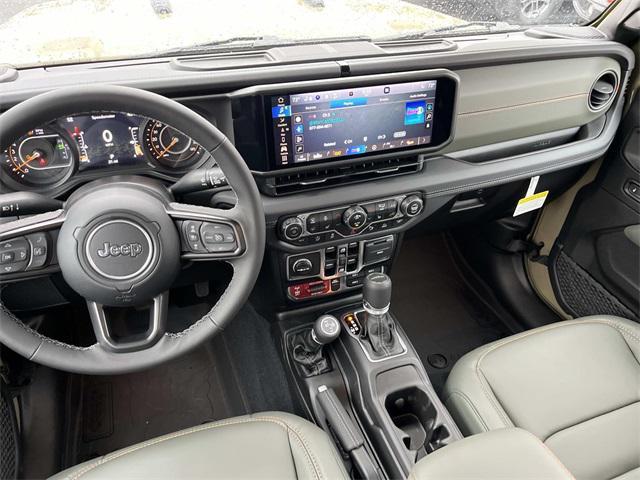 new 2025 Jeep Gladiator car, priced at $57,557