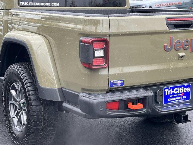 new 2025 Jeep Gladiator car, priced at $55,557