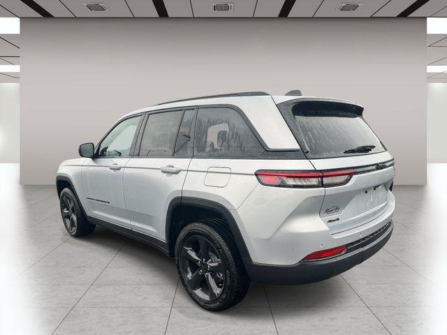 new 2025 Jeep Grand Cherokee car, priced at $42,986