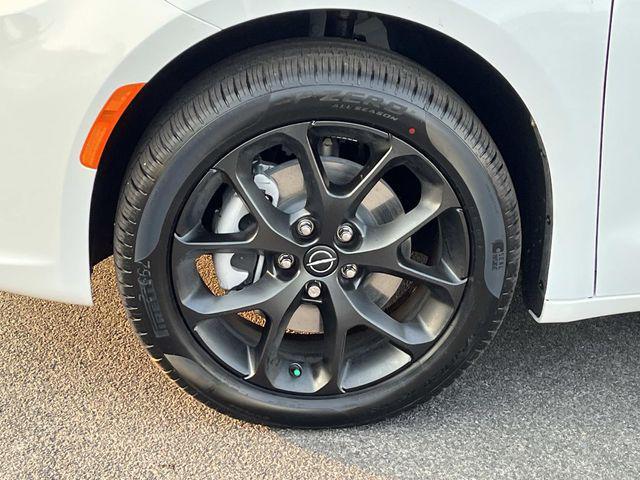 new 2026 Chrysler Pacifica car, priced at $49,616