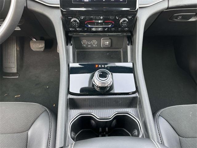 used 2024 Jeep Grand Cherokee car, priced at $32,529