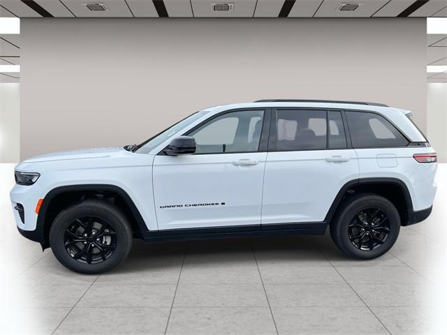 used 2024 Jeep Grand Cherokee car, priced at $32,529